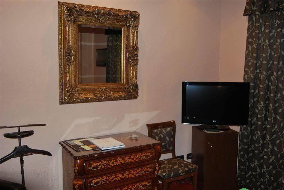 Rigat Park & Spa Hotel Lloret de Mar Exterior photo